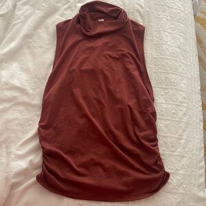 Lululemon high neck tank top